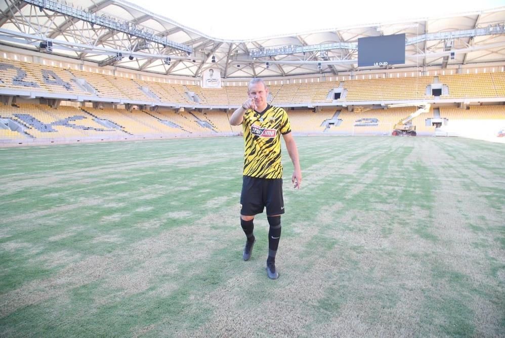 Beşiktaş'tan ayrılan Domagoj Vida'nın yeni takım AEK oldu 2