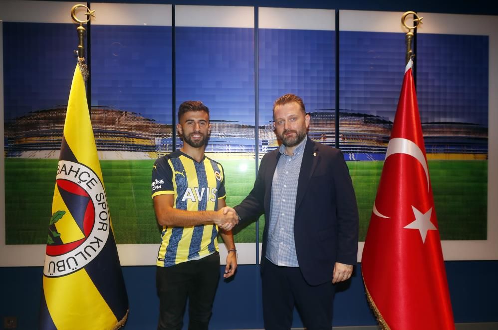 Fenerbahçeli futbolcu Diego Rossi, Brezilya ekibi Flamengo'ya gidecek iddiası 11