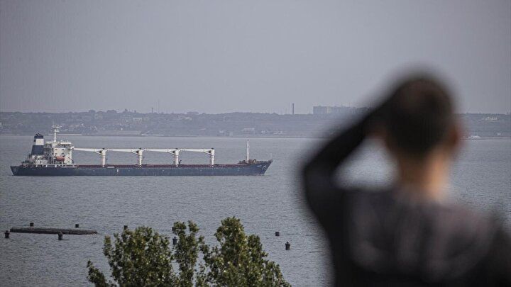 İlk tahıl gemisi İstanbul yolunda: Sevkiyattan ilk görüntüler geldi! 26 bin ton mısır taşıyor... 9