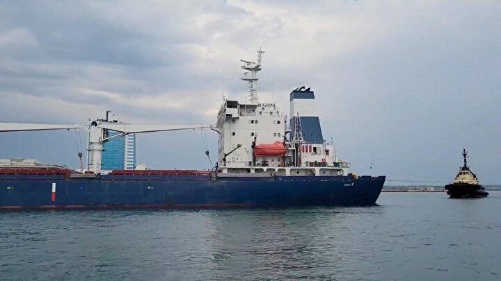 İlk tahıl gemisi İstanbul yolunda: Sevkiyattan ilk görüntüler geldi! 26 bin ton mısır taşıyor... 8