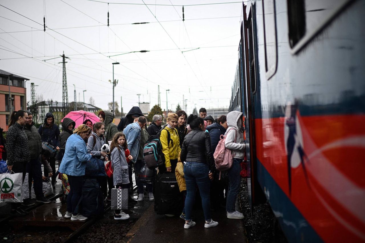 Rusya-Ukrayna savaşında 8 milyon Ukraynalı AB ülkelerine gitti 8