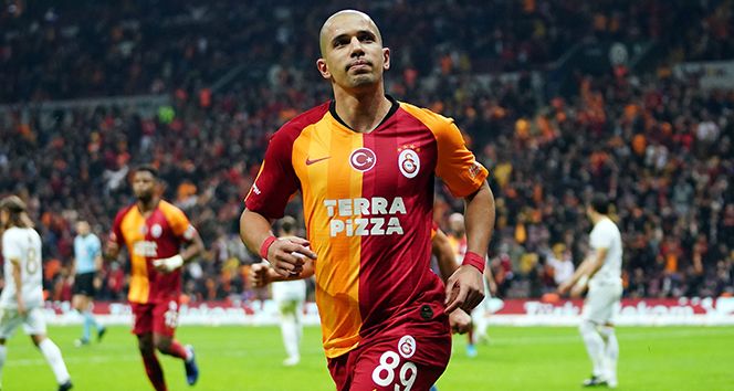 Transfer çalışmalarını sürdüren Beşiktaş'ta Sofiane Feghouli sürprizi 6