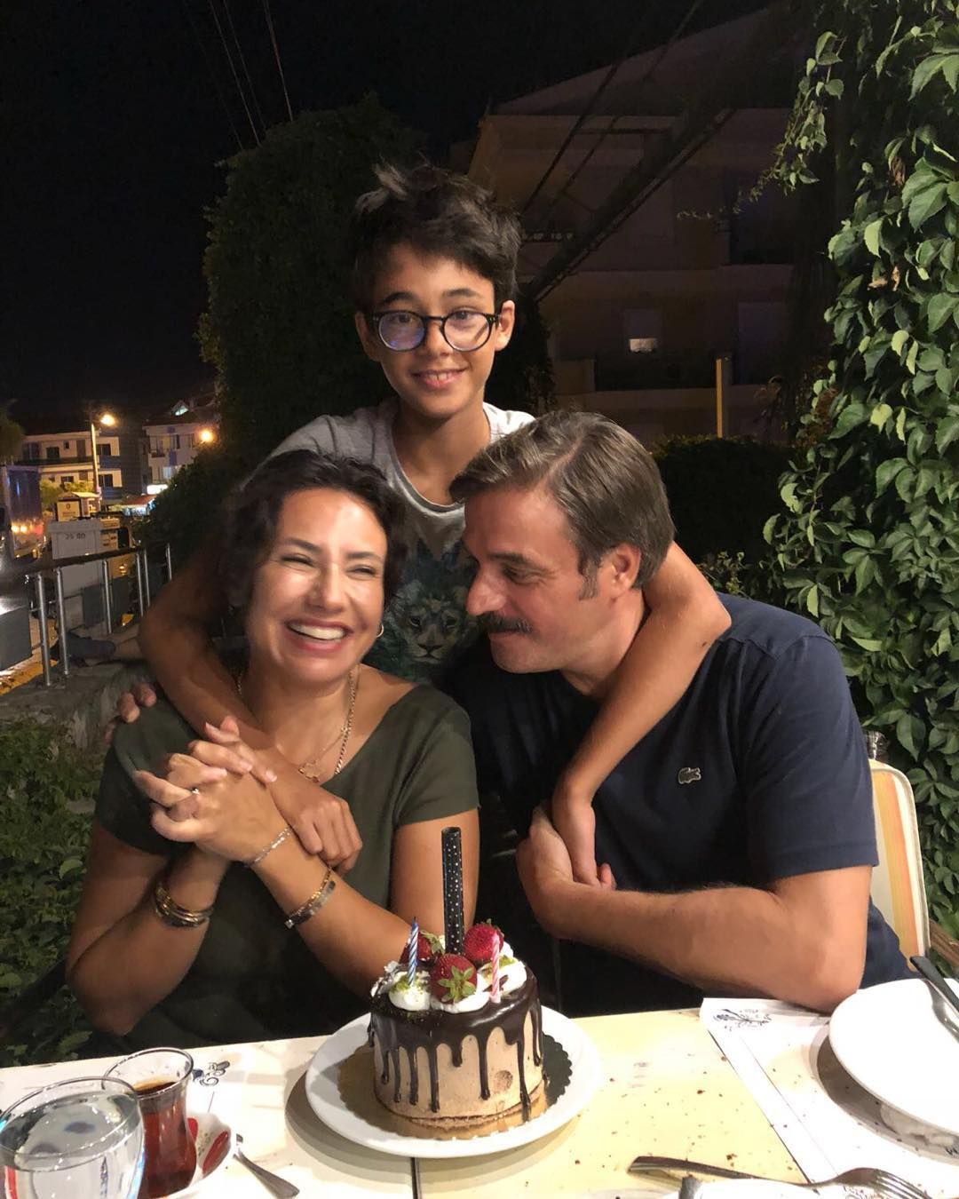 Oyuncu Ufuk Özkan'ın 17 yıllık evliliği bitti... Nazan Güneş Özkan ile boşandılar 8
