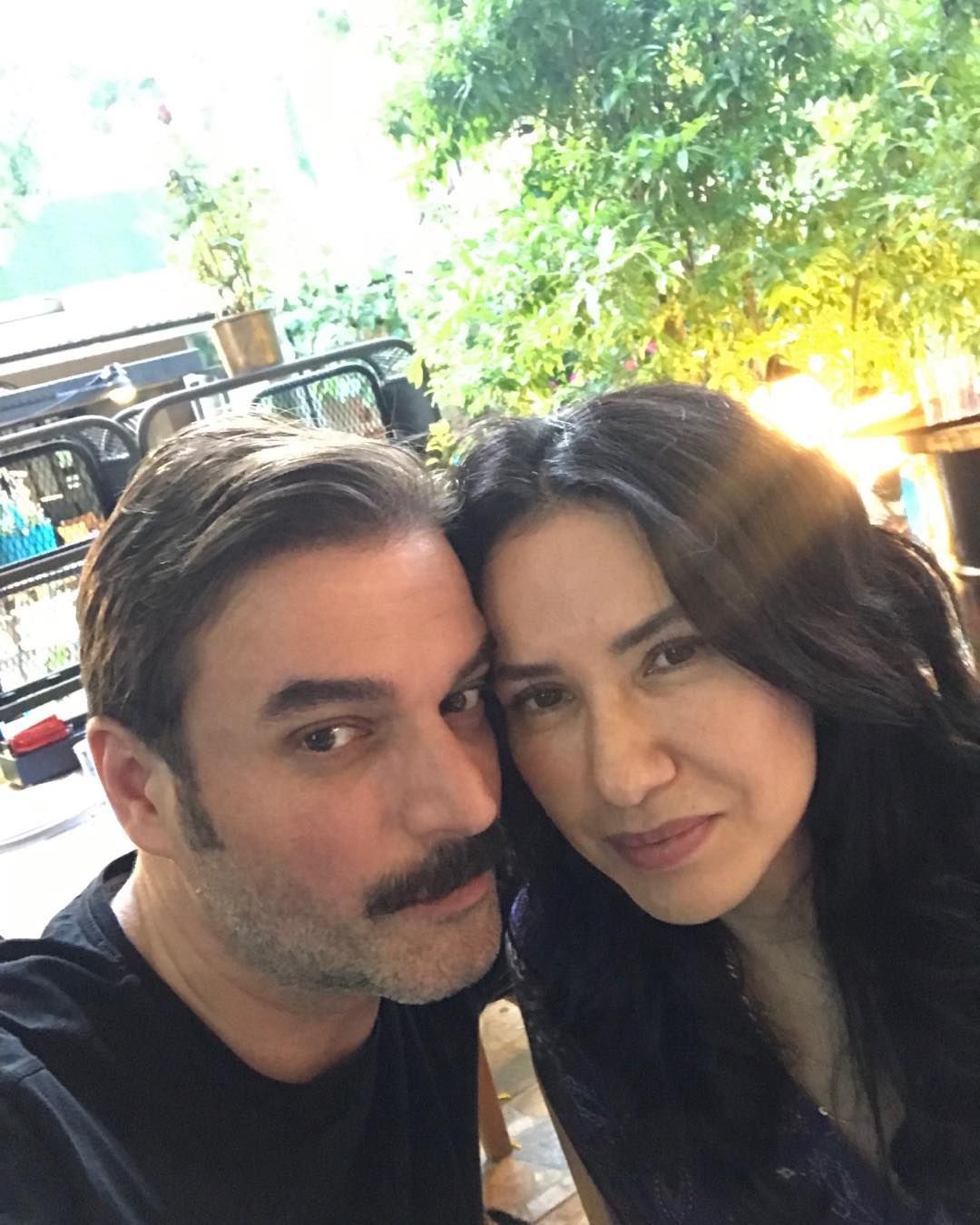 Oyuncu Ufuk Özkan'ın 17 yıllık evliliği bitti... Nazan Güneş Özkan ile boşandılar 1