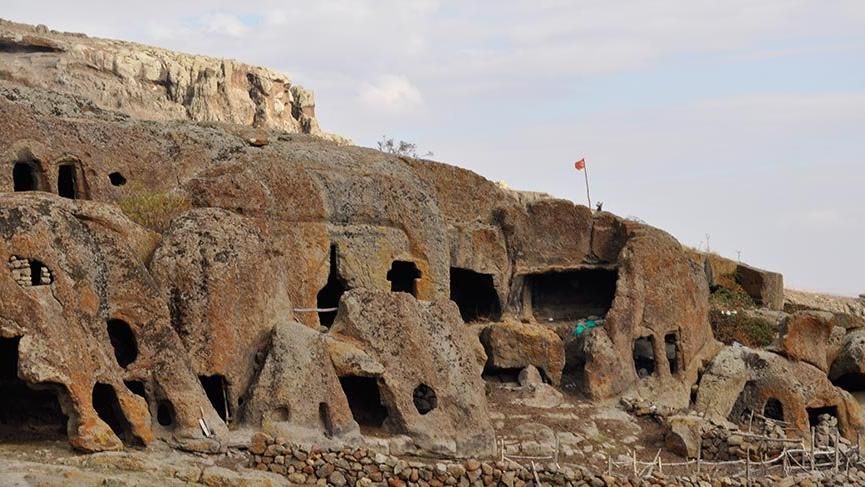Afyonkarahisar'ın tarih kokan yerleri ve yöresel lezzetleri seyahat severlerin uğrak noktası 14