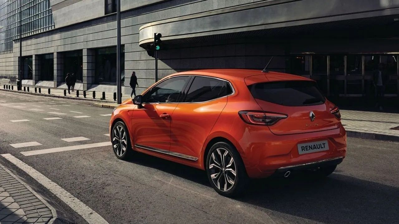 Renault Clio Temmuz Fiyatlarında Büyük İndirim! Sürpriz Fiyat Listesi Çıktı 2