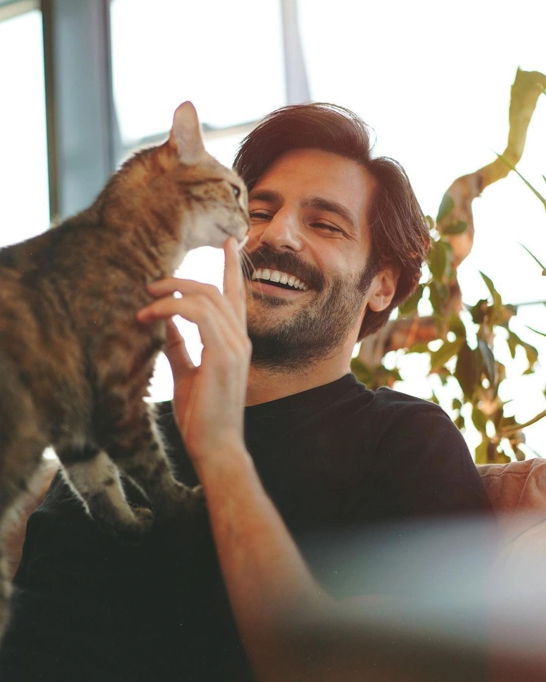 Serkan Çayoğlu'nun yeni projesinde bomba bir isim daha belli oldu 10