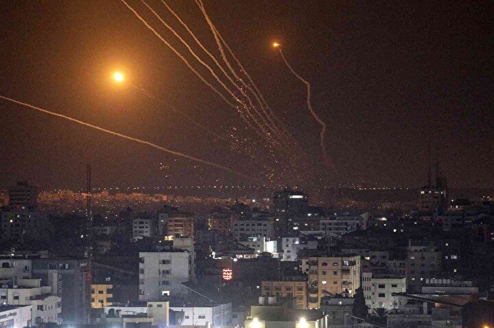 Gazze'de hayatını kaybedenlerin sayısı yükseldi: İsrail, Gazze'ye 160 roket fırlattı 6