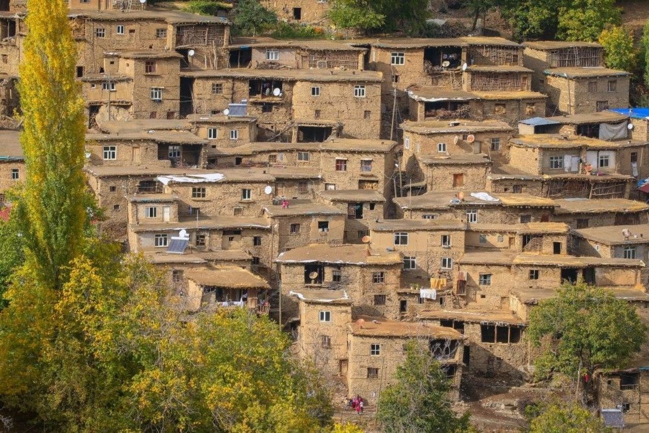 Tarihi toprak evleri, Kümbetleri ve mimarisiyle Vadideki güzel şehir Bitlis Gezi Listesi ve 5 minaresinin hikayesi! 22