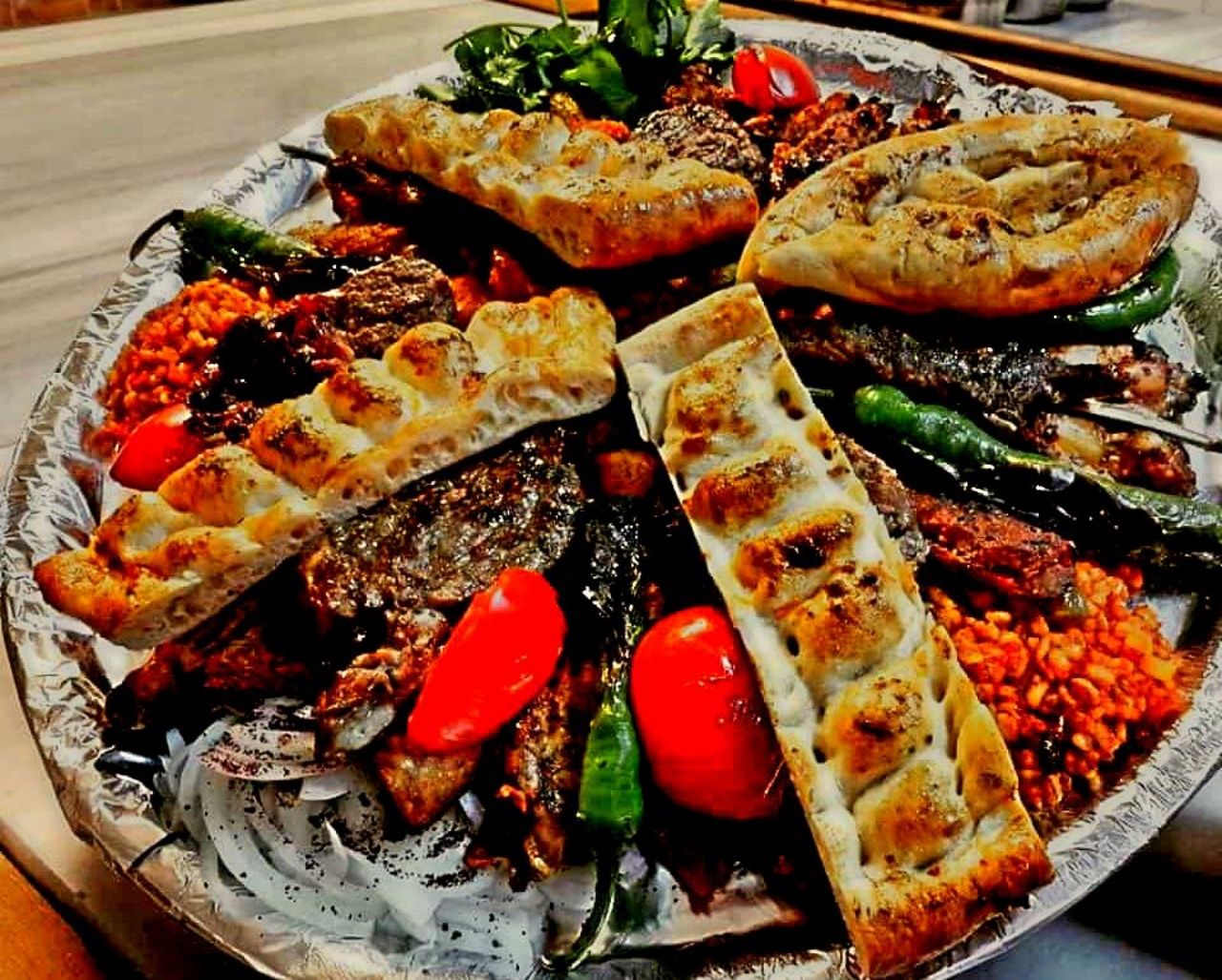 Büyüleyici tabiat parkları, şifalı jeotermal suları, saraylara layık lezzetleri ve keyifli kayak merkezleriyle Bolu’da gezilecek yerler listesi! 39