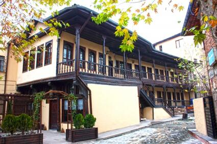 Kaya mezarları, görkemli köprüleri ve yöresel lezzetleriyle Çankırı’yı adım adım gezdiren liste 11