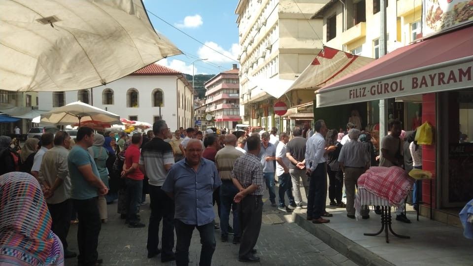 Komşusunun boğazını keserek öldüren şahıs yakalandı 8