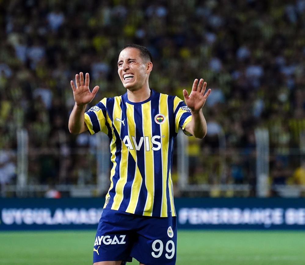 Ümraniyespor maçı öncesi Emre Mor gelişmesi! Fenerbahçe taraftarı bu haberi bekliyordu 1