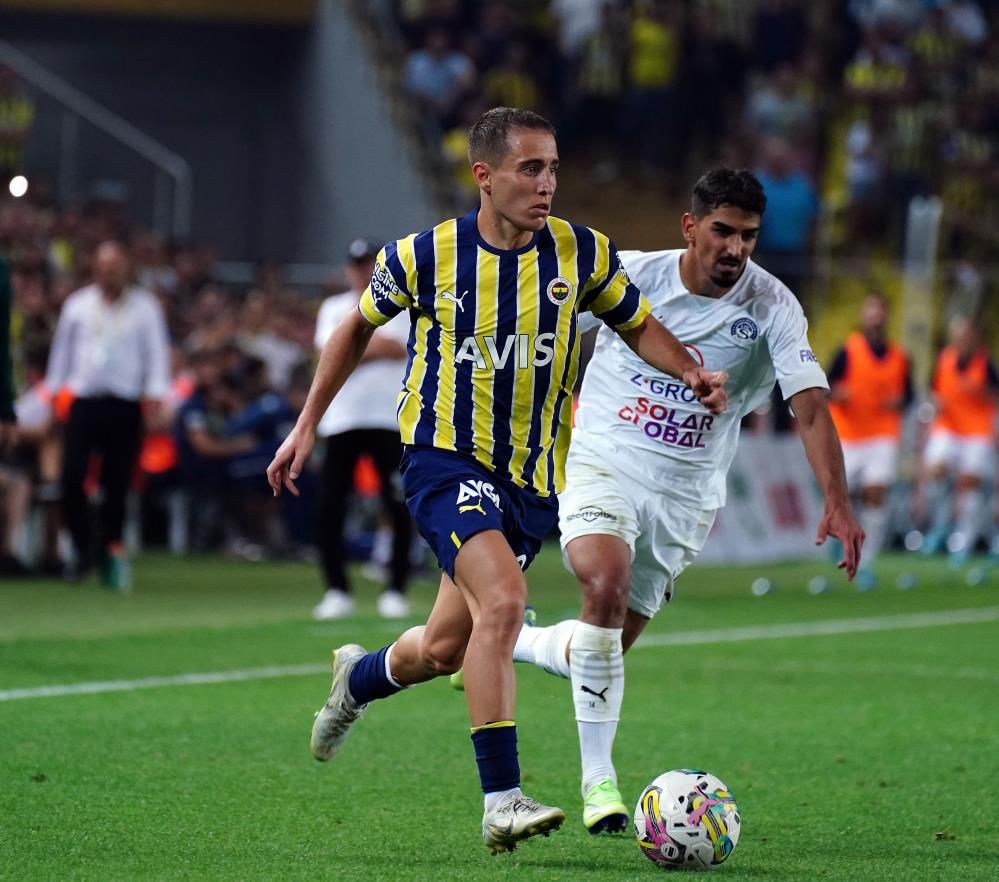Ümraniyespor maçı öncesi Emre Mor gelişmesi! Fenerbahçe taraftarı bu haberi bekliyordu 2