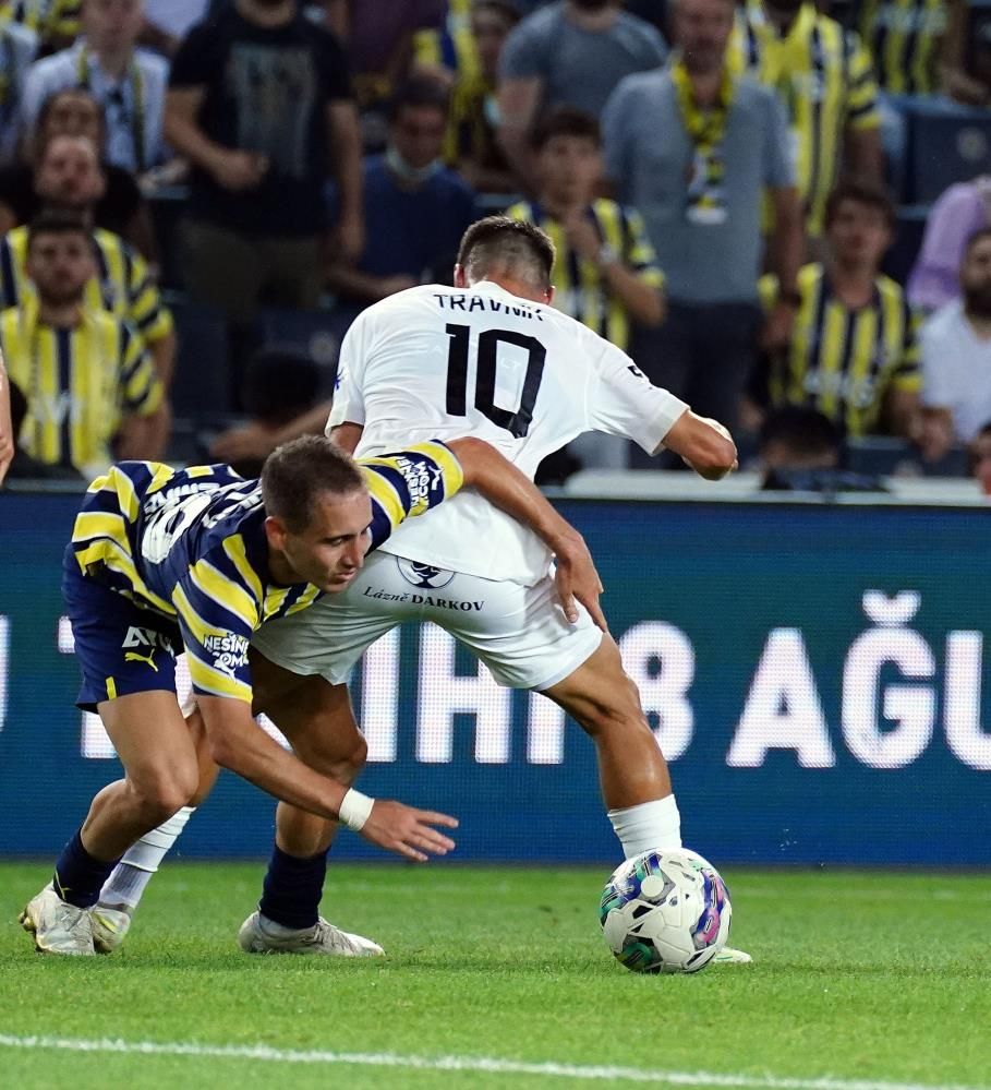 Ümraniyespor maçı öncesi Emre Mor gelişmesi! Fenerbahçe taraftarı bu haberi bekliyordu 5