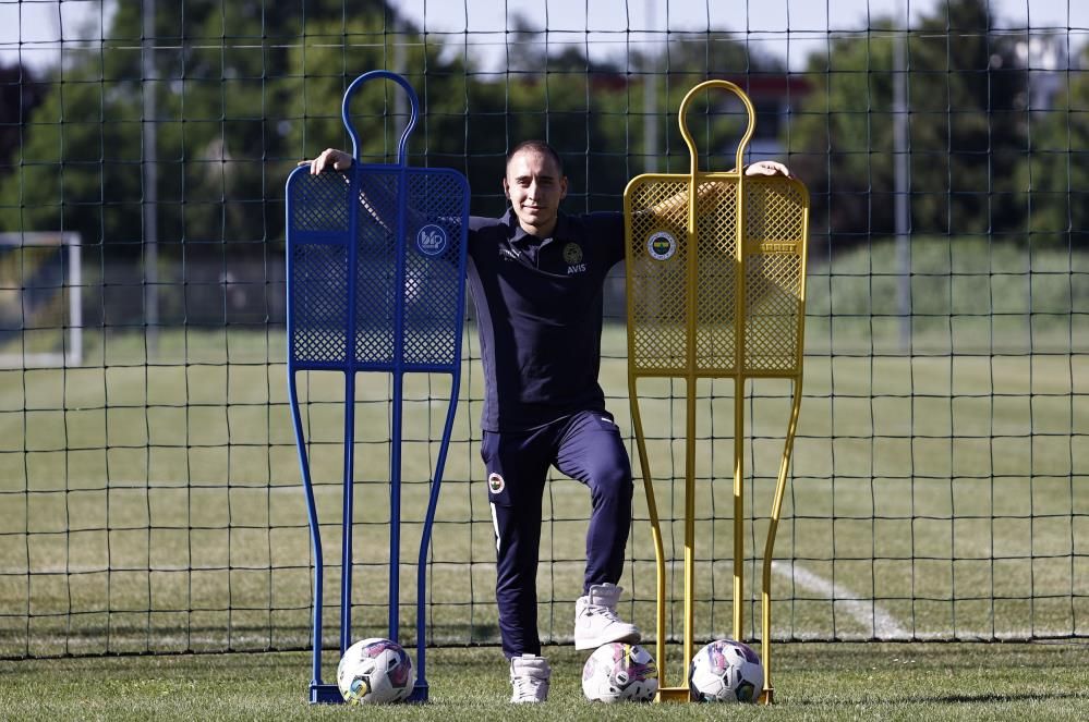 Ümraniyespor maçı öncesi Emre Mor gelişmesi! Fenerbahçe taraftarı bu haberi bekliyordu 10