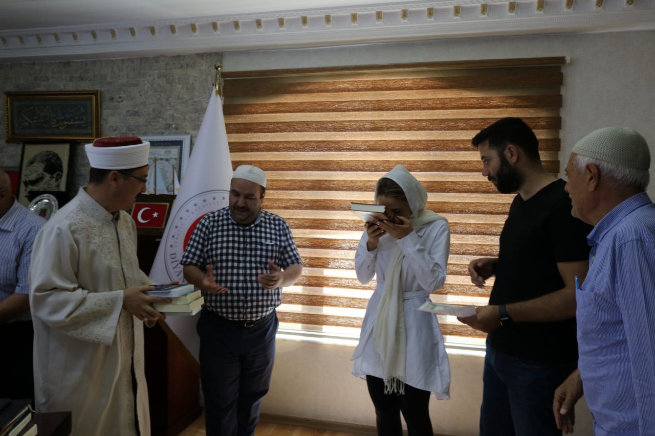 Mardin'e gelin gelen Ukraynalı kadın Müslüman oldu! 4