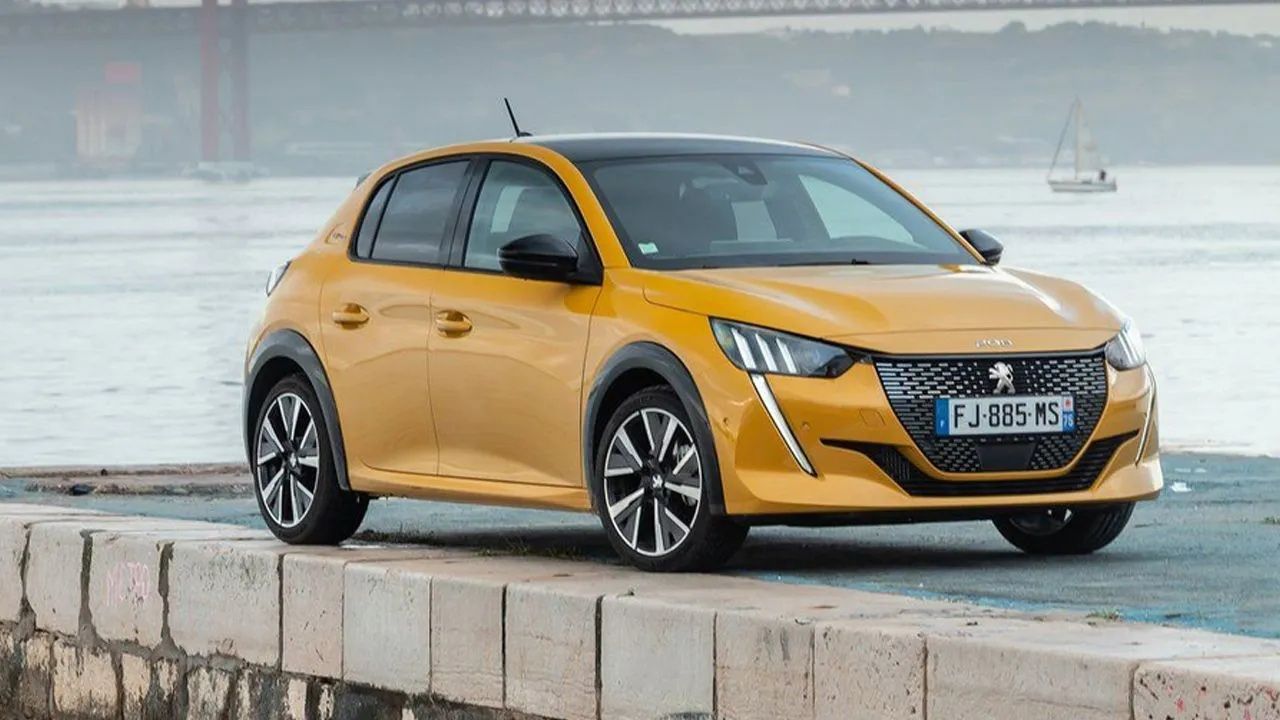 Peugeot 208 Ağustos Fiyat Listesinde Çılgın İndirim! Tüm Listeleri Unutun! 4