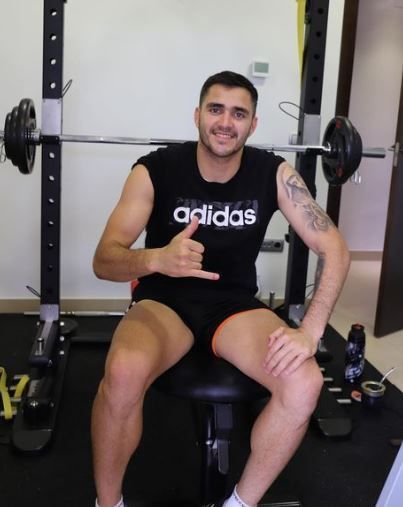Uruguaylı forvet Maxi Gomez, Fenerbahçe'yi bekliyor! 6