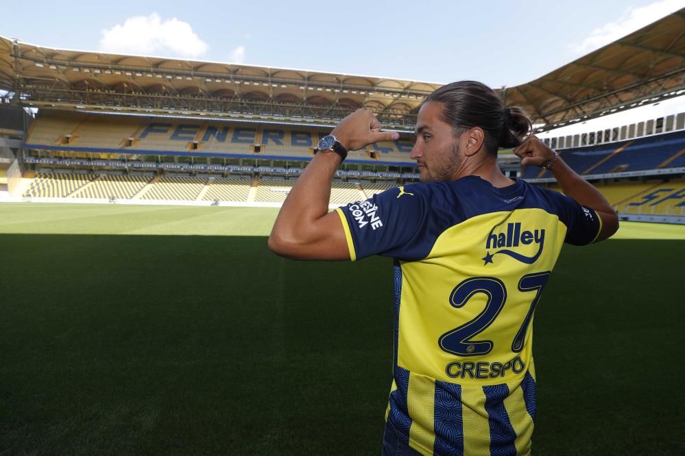 Durumu belirsizliğini koruyan Fenerbahçeli futbolcu Miguel Crespo'ya sürpriz talip 9