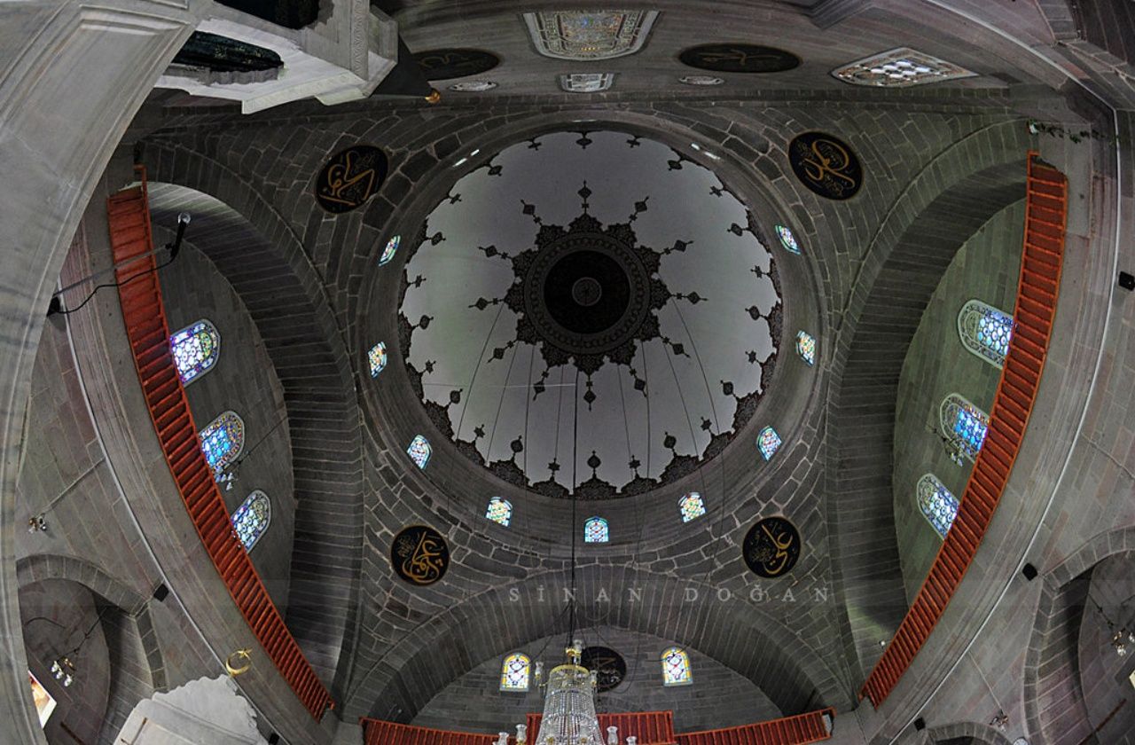 Yöresel Lezzetleri ve tarihi atmosferiyle Kayseri gezi listesi! 11