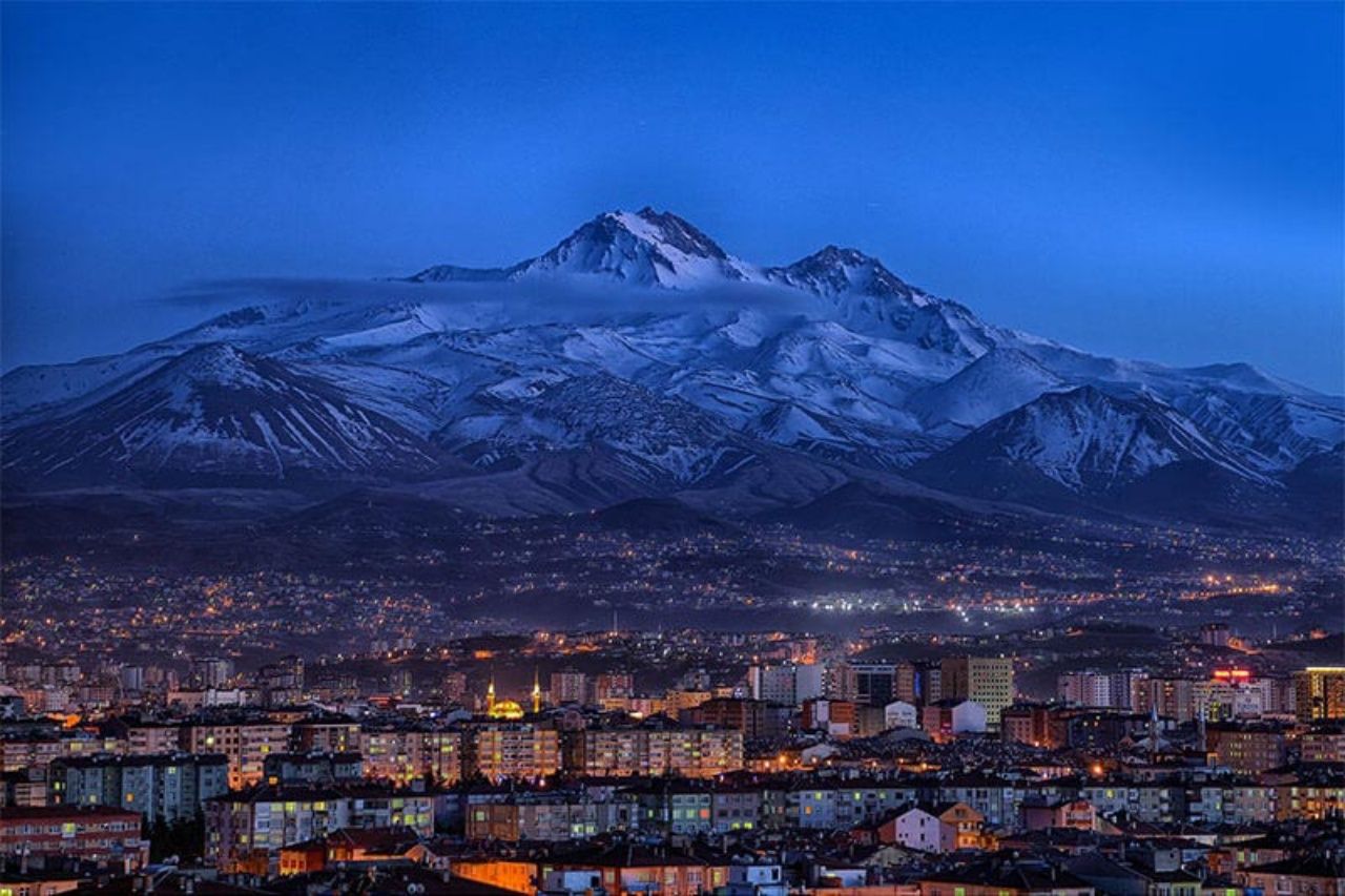 Yöresel Lezzetleri ve tarihi atmosferiyle Kayseri gezi listesi! 3