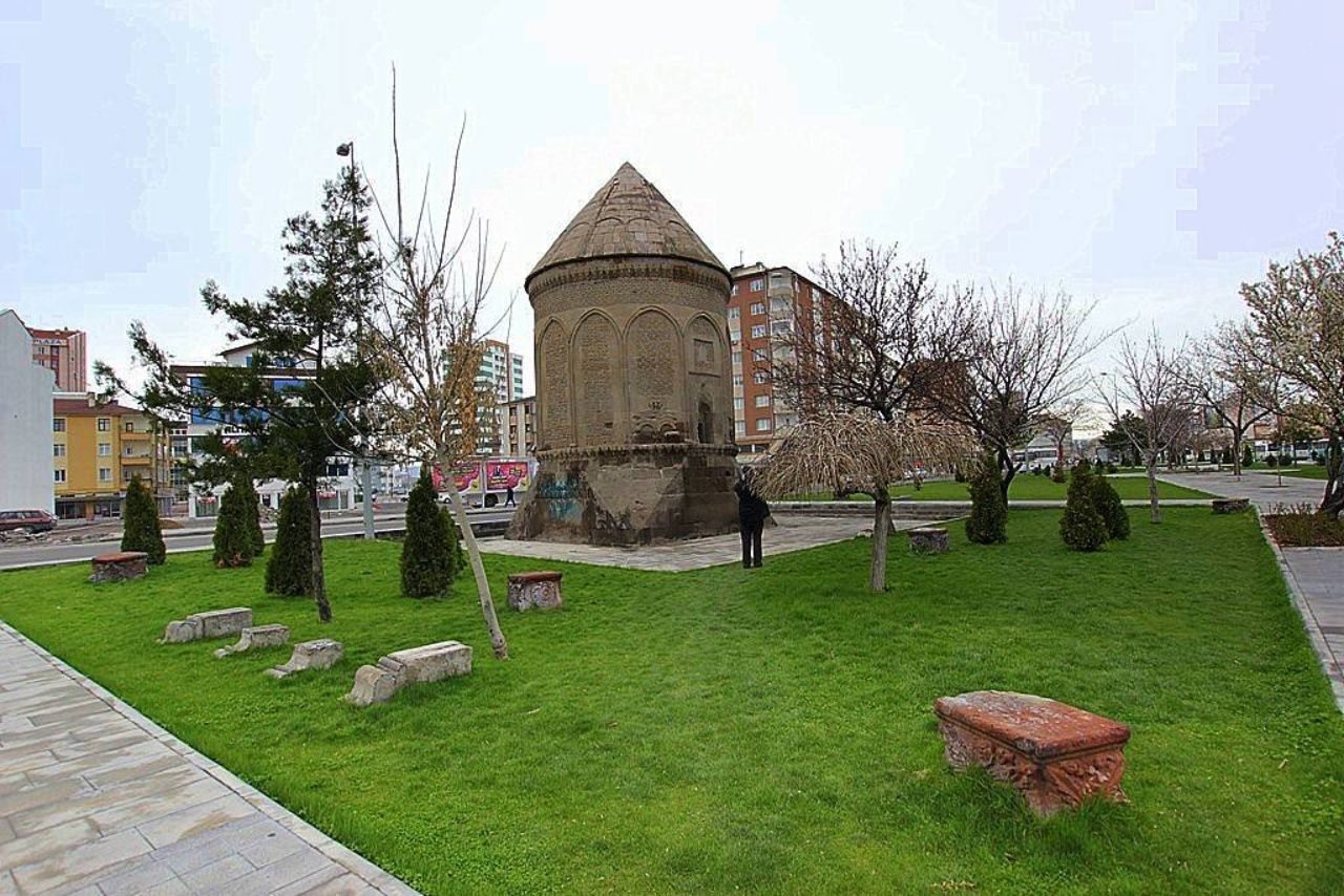 Yöresel Lezzetleri ve tarihi atmosferiyle Kayseri gezi listesi! 6