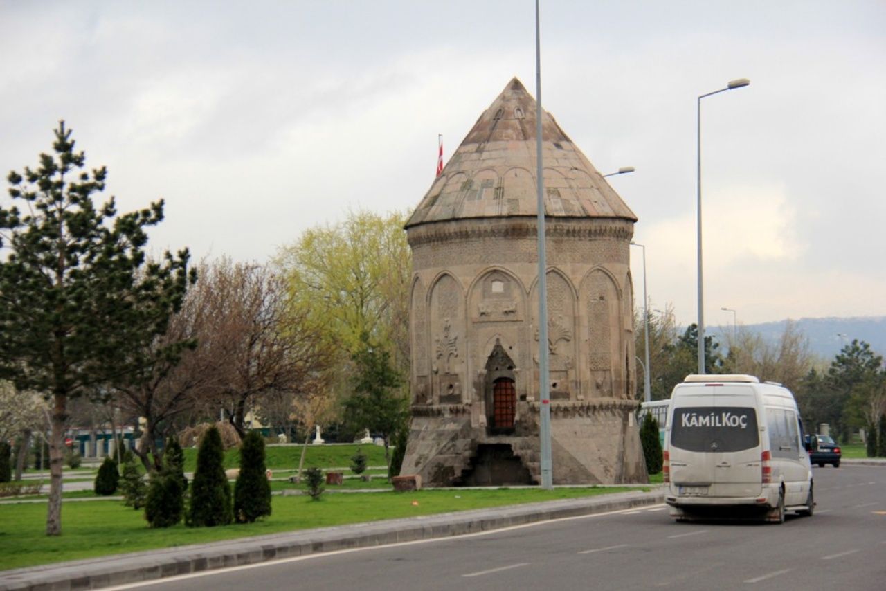 Yöresel Lezzetleri ve tarihi atmosferiyle Kayseri gezi listesi! 7
