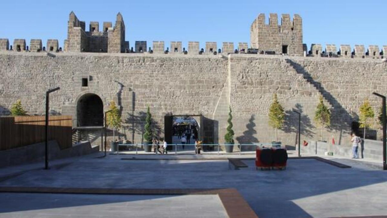 Yöresel Lezzetleri ve tarihi atmosferiyle Kayseri gezi listesi! 8