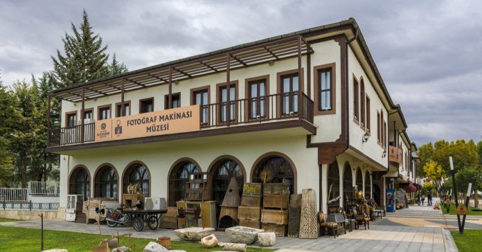 Sivil mimarisi, meşhur kayısısı ve yöresel lezzetleriyle Malatya’da gezintiye çıkaran rehber 4
