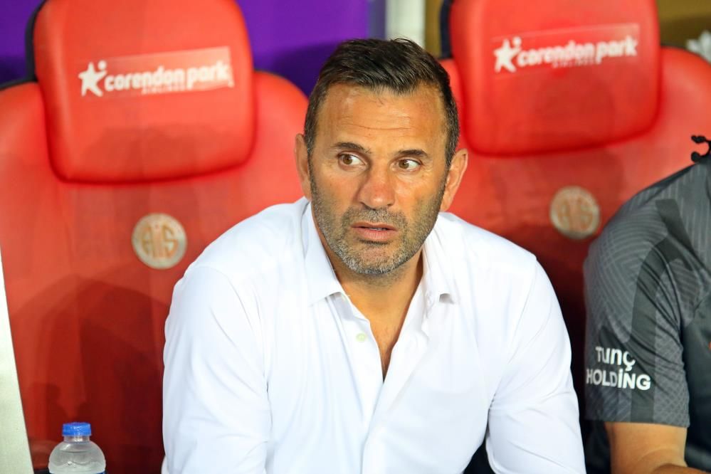 Okan Buruk Giresunspor maçı ilk 11'ini belirledi! Mertens ve Torreira kararı... 9