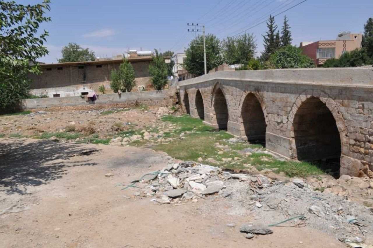 Tarihte yolculuğa çıkaran şehir Mardin’de gezilecek yerler ve yöresel lezzetler listesi! 29