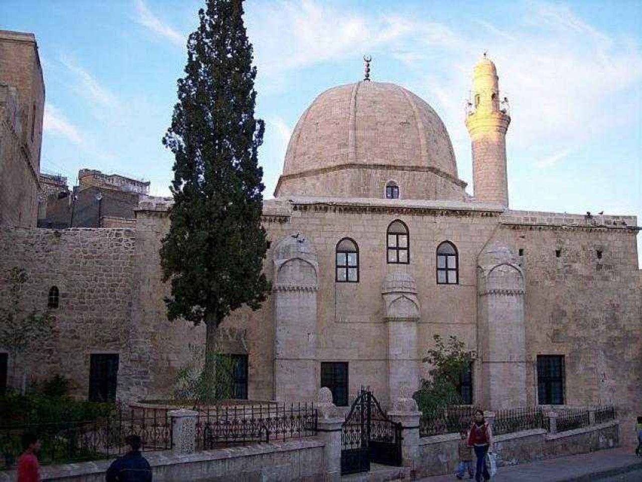 Tarihte yolculuğa çıkaran şehir Mardin’de gezilecek yerler ve yöresel lezzetler listesi! 30