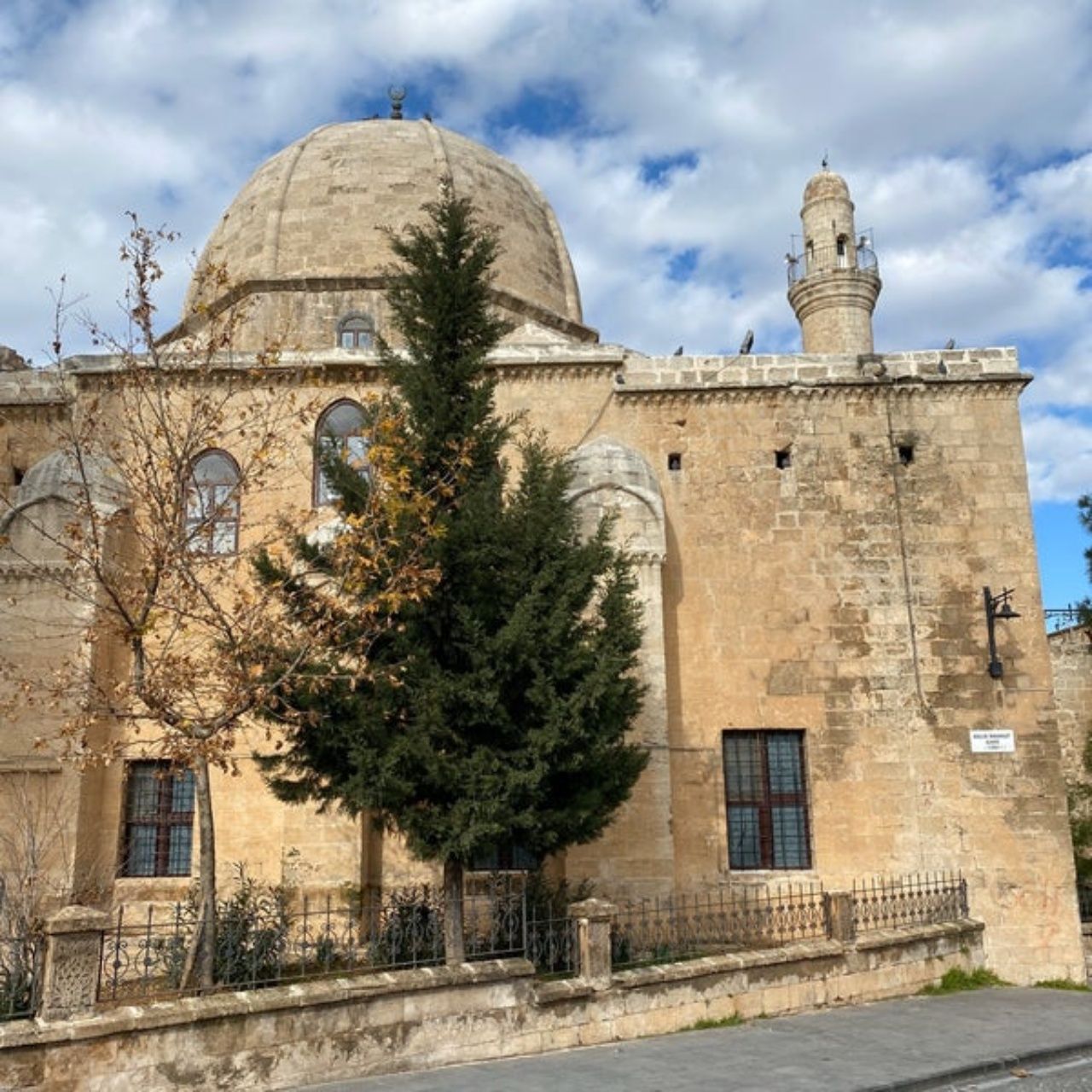 Tarihte yolculuğa çıkaran şehir Mardin’de gezilecek yerler ve yöresel lezzetler listesi! 31