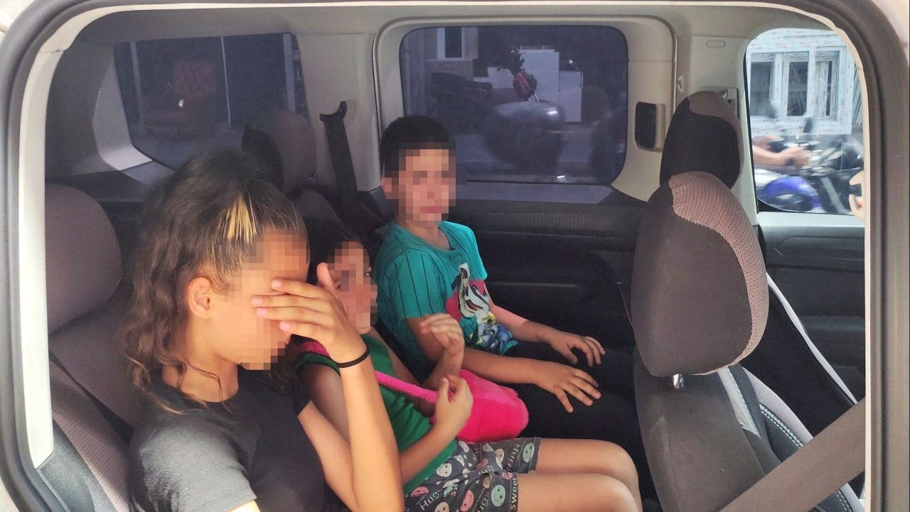 Adana'da akılalmaz olay: 3 evladını kebapçıya bırakıp kaçtı! Çocuklar hüngür hüngür ağladı... 1