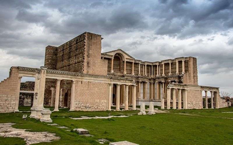Osmanlı padişahlarının yetiştiği Manisa’da tarihe yolculuk yaptıran yerler 11