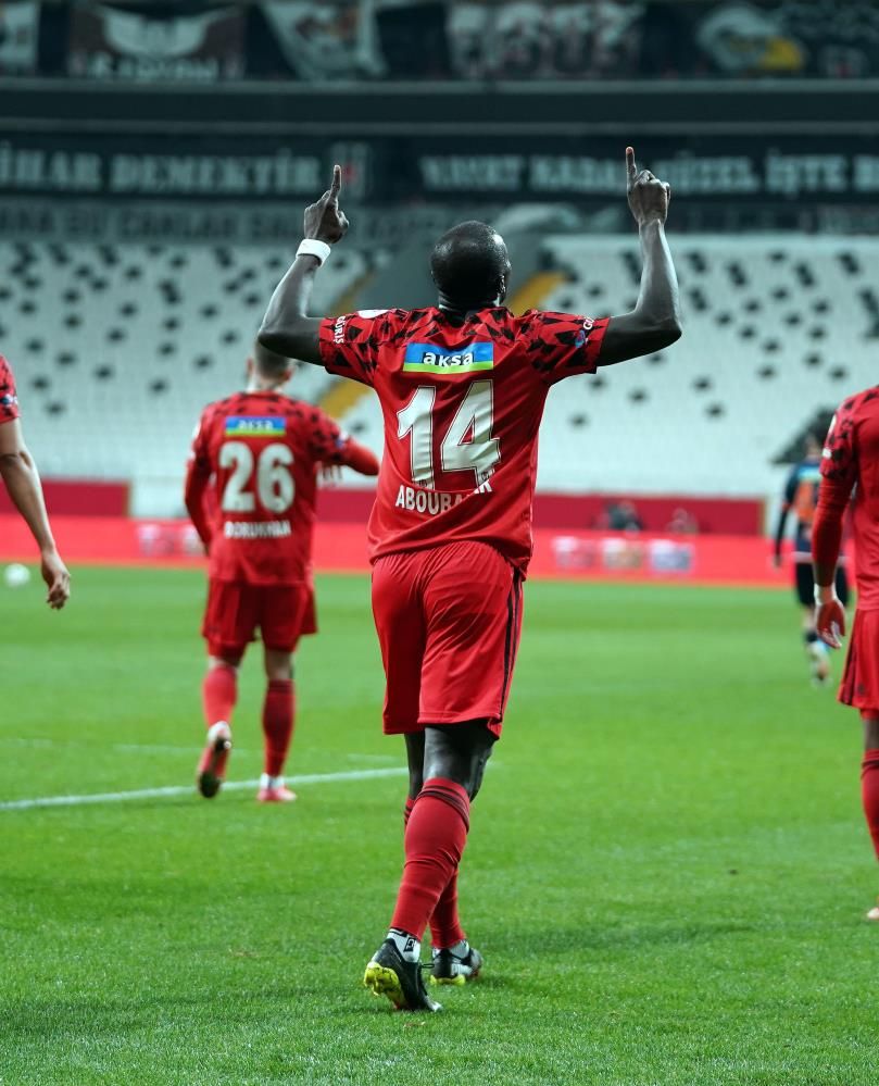 Vincent Aboubakar Türkiye'ye geri dönüyor! Transferde büyük bomba 4