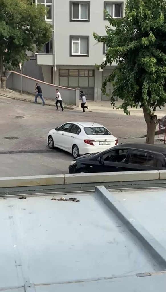 Maltepe’de küçük çocuklara taciz iddiası! Silahlı kavgada 3 kişi yaralandı 1
