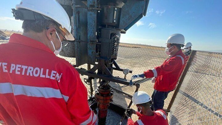 Yeni petrol adımı: 3 ilde kuyular açılacak, petrol araması yapılacak! 27
