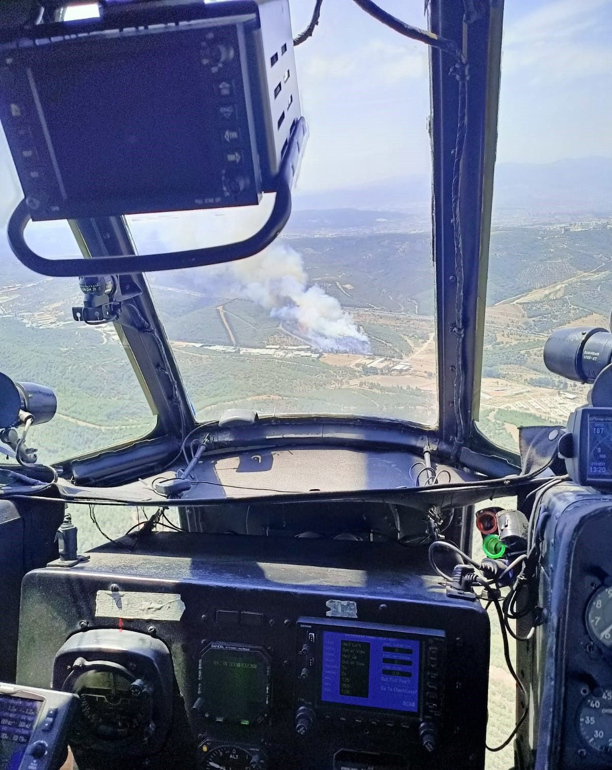 İzmir Buca'da orman yangını: Havadan ve karadan müdahale ediliyor! 5