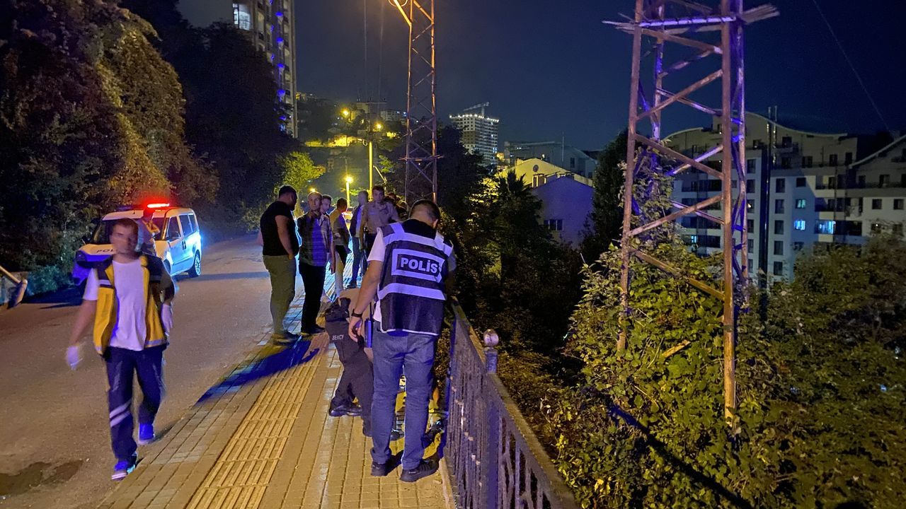 Aracıyla ormanlık alana uçtu, 8 metre yüksekliği tırmanarak hastaneye gitti 1