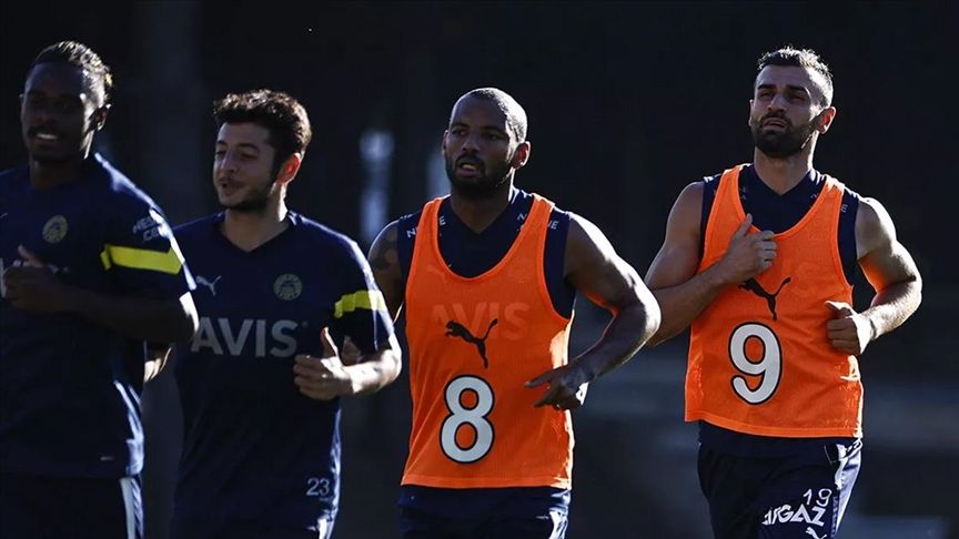 Fenerbahçe'de Joao Pedro sevinci yaşanıyor! 11