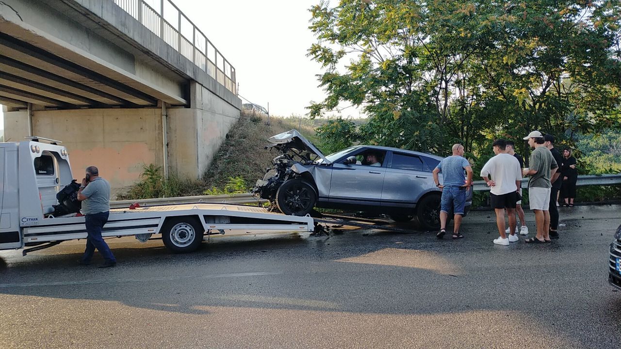 Bursa'da 15 araçlık zincirleme kaza: 10 yaralı! 5