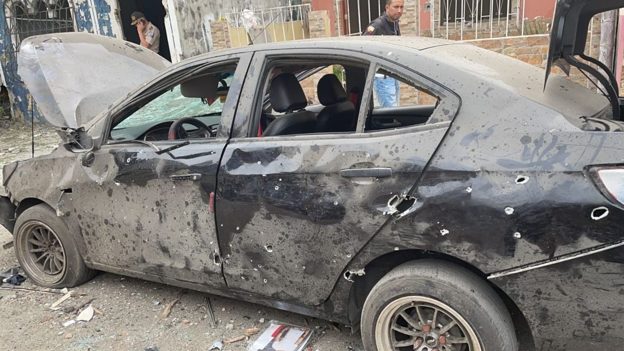 Ekvador’da korkunç patlama: 5 ölü, 16 yaralı 7