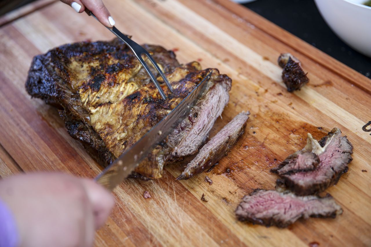 Şefler en lezzetli 'asado'yu pişirmek için yarıştı 15