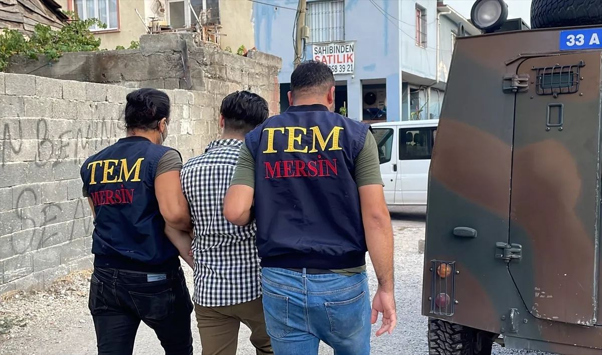 Mersin'de PKK operasyonu: Sokak eylemi arayışında olan 8 PKK'lı yakalandı! 2