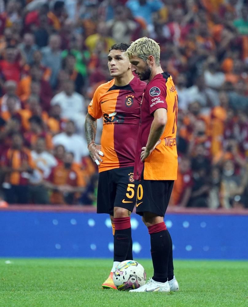 Giresunspor mağlubiyetinin ardından Galatasaray'da flaş Mertens kararı 2