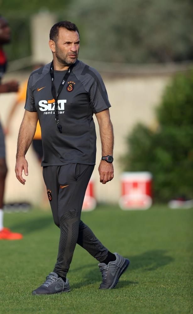 Şok yenilgi sonrası Galatasaray'da hareketli saatler! Dursun Özbek ve Okan Buruk görüştü 5