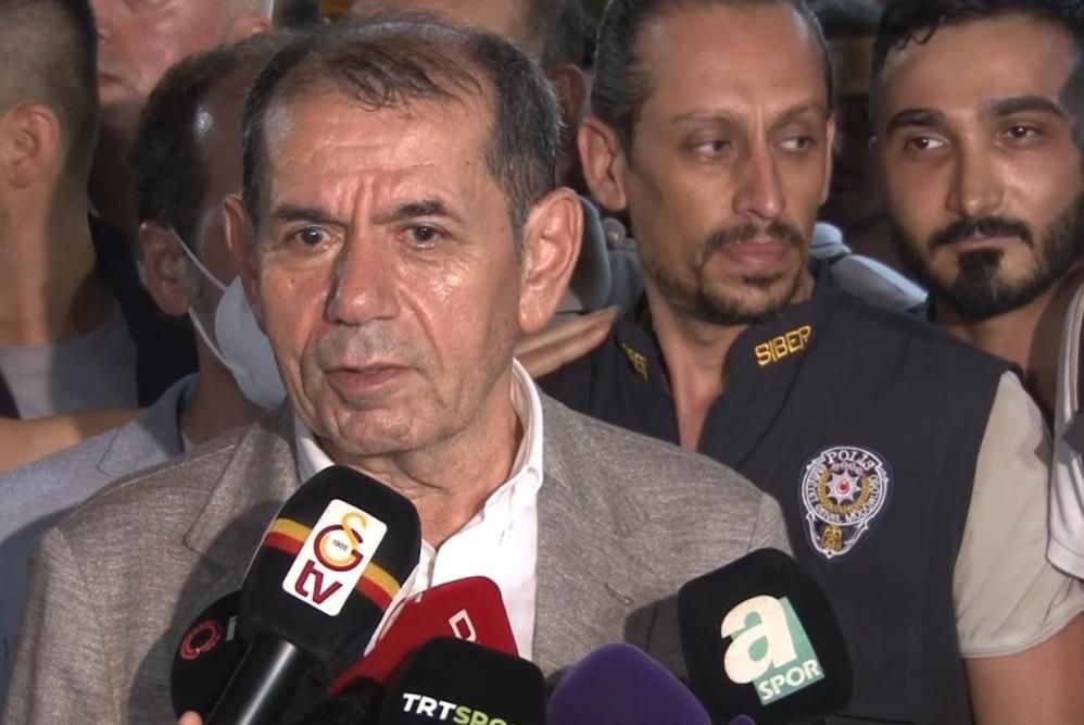 Şok yenilgi sonrası Galatasaray'da hareketli saatler! Dursun Özbek ve Okan Buruk görüştü 8