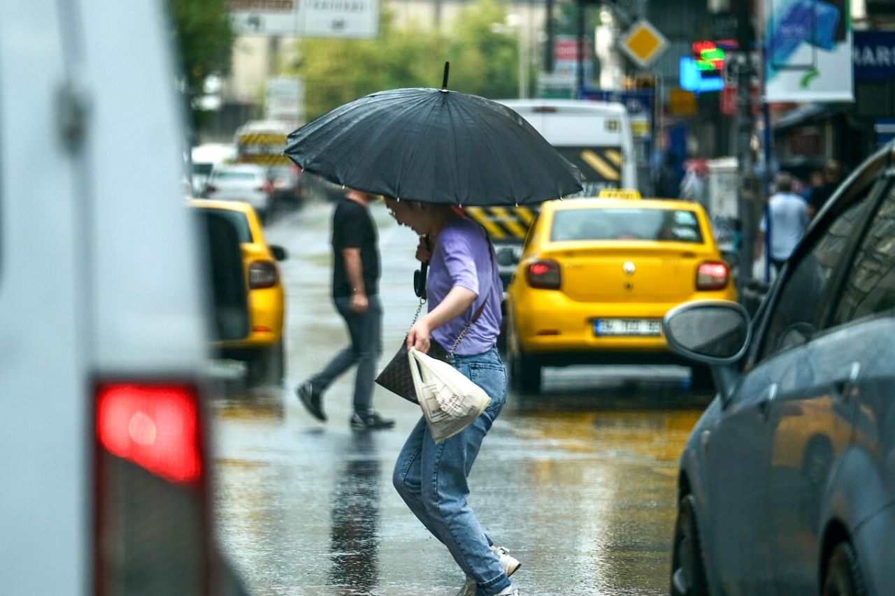 Meteoroloji'den sağanak yağış uyarısı: Akşam saatlerine dikkat! 7